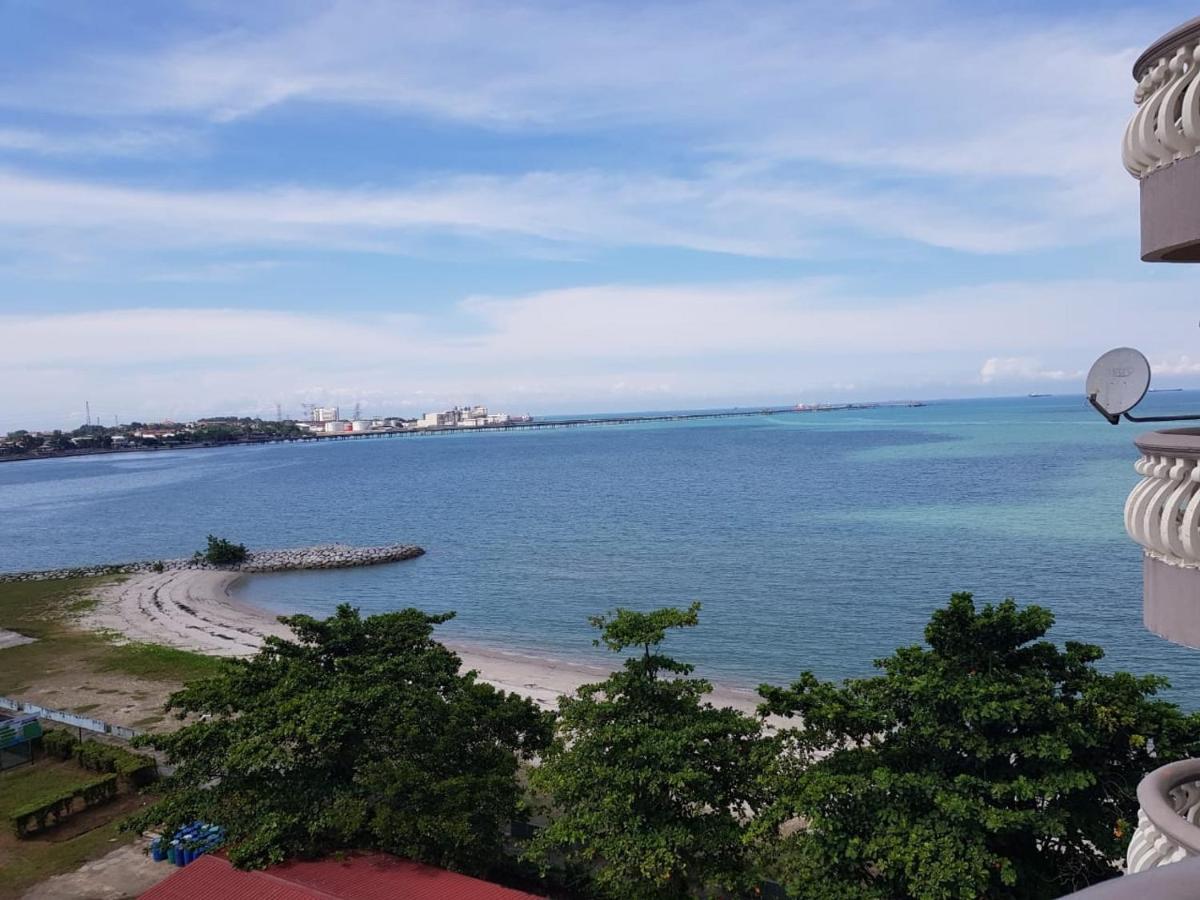 Entire Apartment 2Bedroom Port Dickson Glory Beach Buitenkant foto